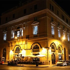 the-roma-house.it-romehotels.com/